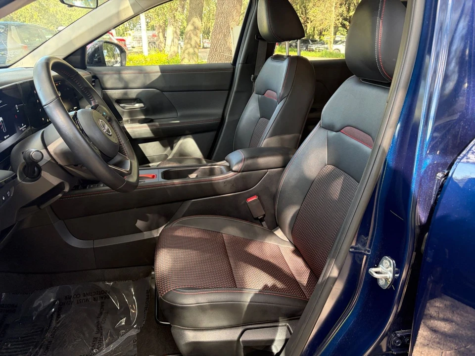 2026 Nissan Kicks - Image 27 of 31
