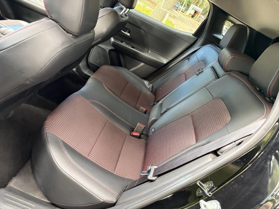 2026 Nissan Kicks - Image 26 of 31