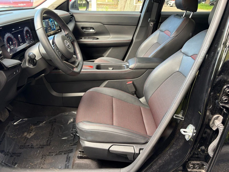 2026 Nissan Kicks - Image 27 of 31