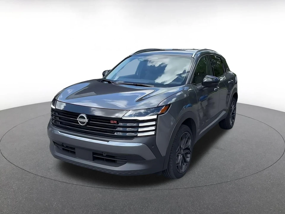2026 Nissan Kicks - Image 4 of 31