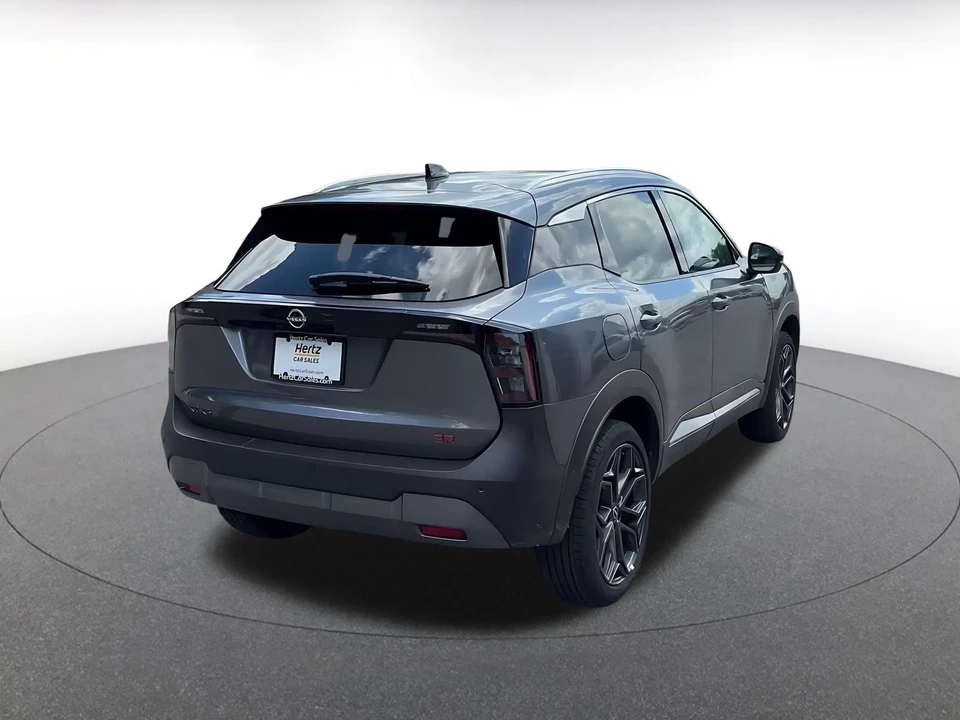 2026 Nissan Kicks - Image 15 of 31