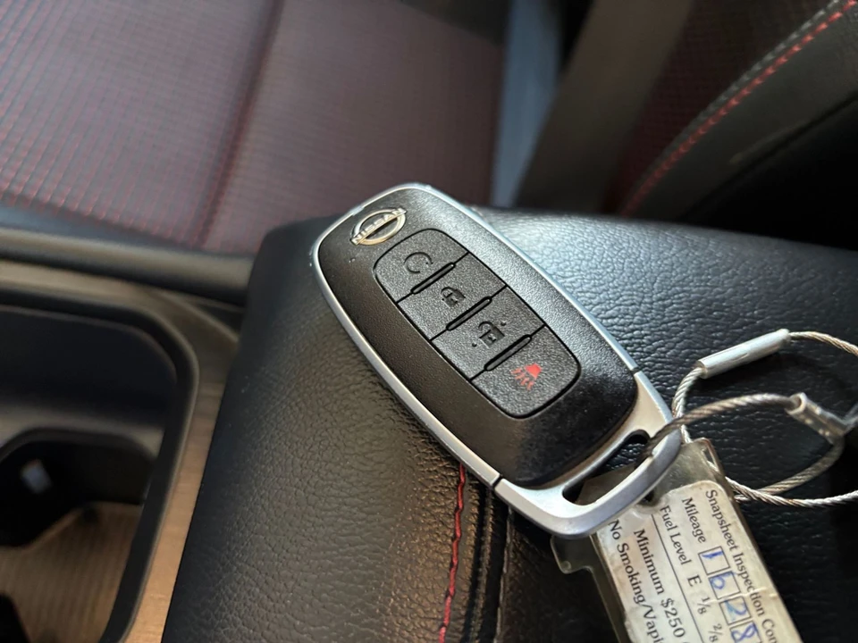 2026 Nissan Kicks - Image 26 of 31