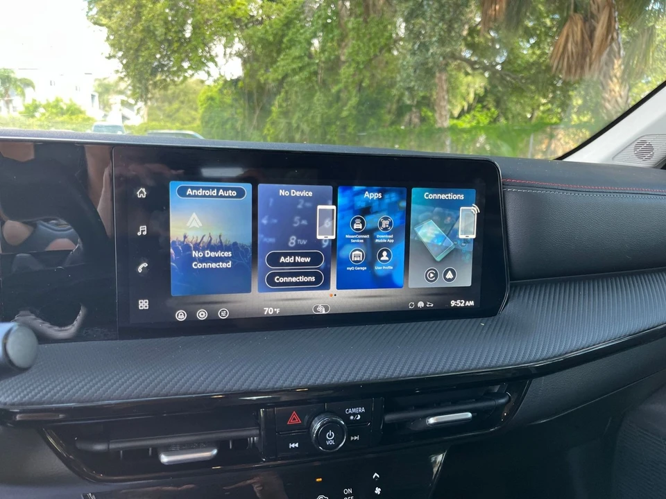 2026 Nissan Kicks - Image 21 of 31