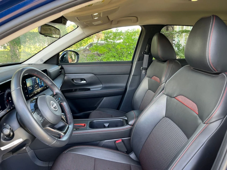 2026 Nissan Kicks - Image 26 of 31