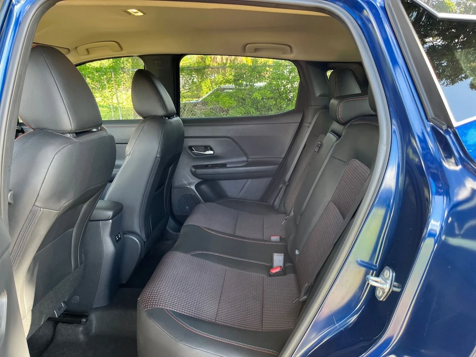 2026 Nissan Kicks - Image 24 of 31