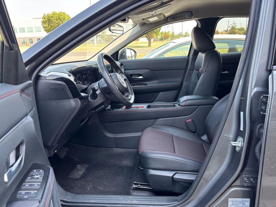 2026 Nissan Kicks - Image 27 of 31