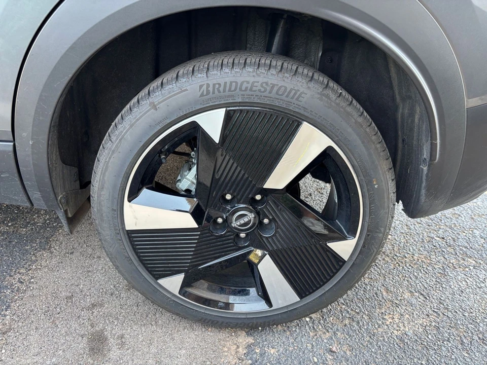 2026 Nissan Kicks - Image 30 of 31