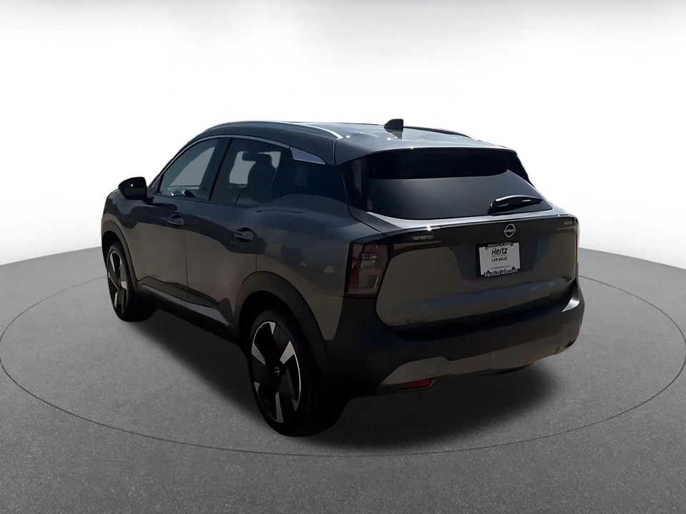 2026 Nissan Kicks - Image 12 of 31