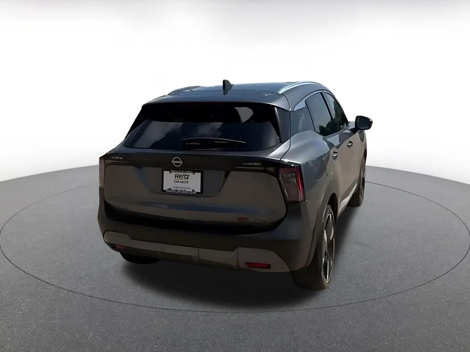2026 Nissan Kicks - Image 15 of 31