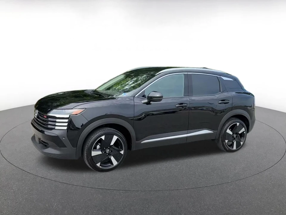 2026 Nissan Kicks - Image 8 of 31