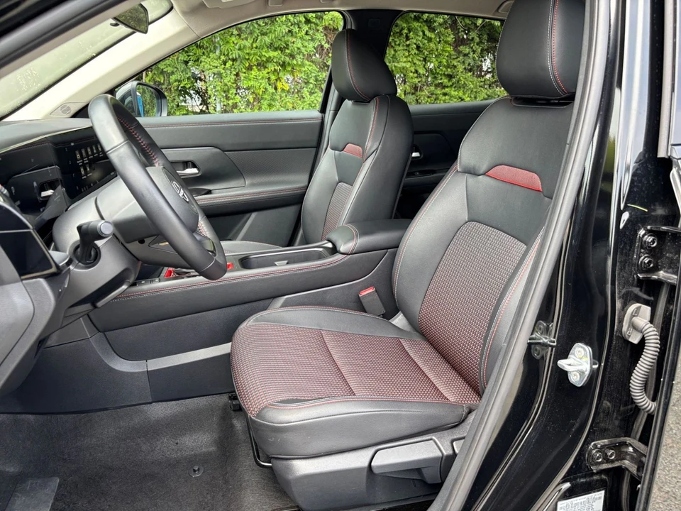 2026 Nissan Kicks - Image 27 of 31