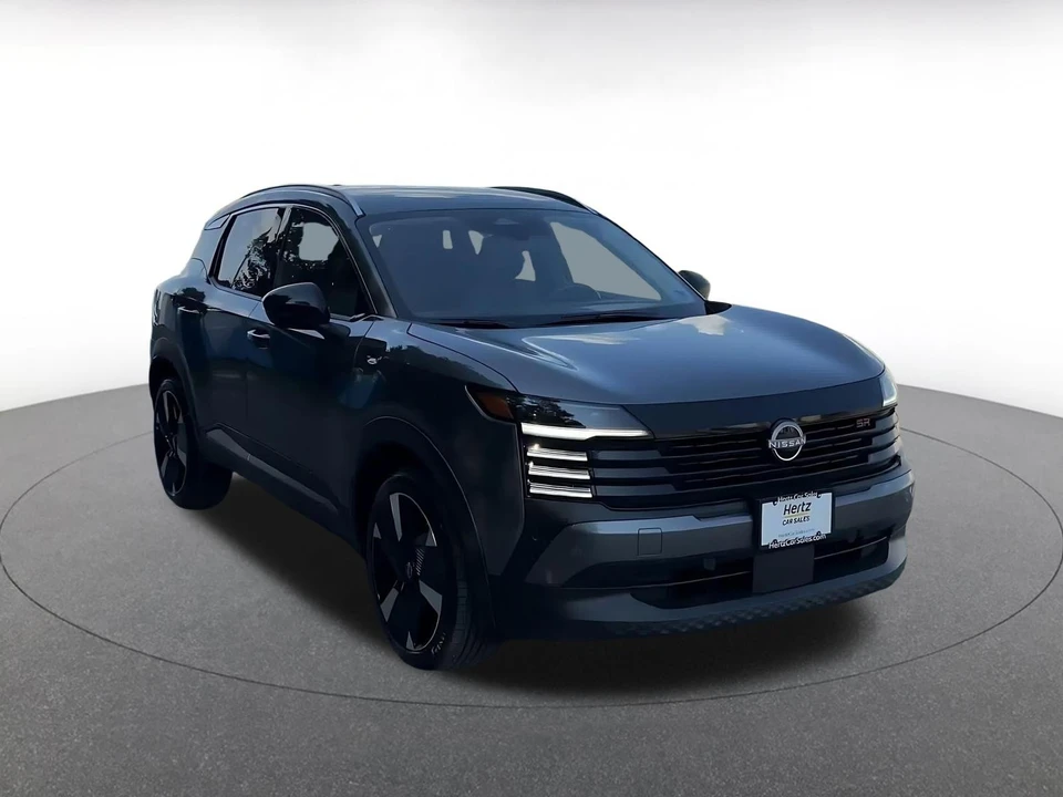 2026 Nissan Kicks - Image 3 of 31