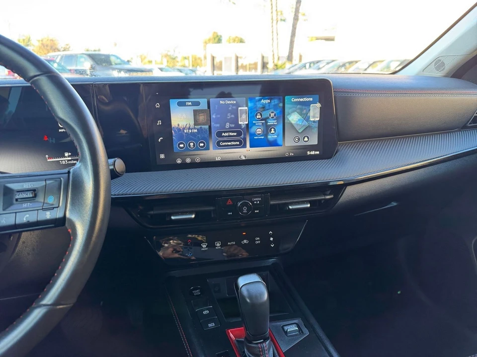 2026 Nissan Kicks - Image 18 of 31