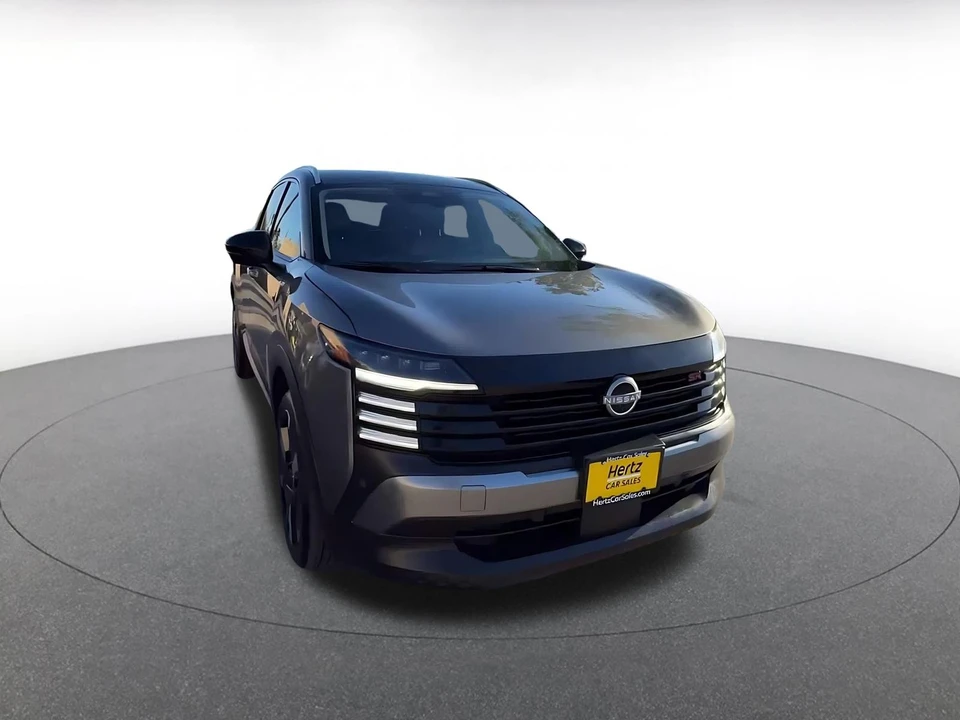 2026 Nissan Kicks - Image 3 of 31