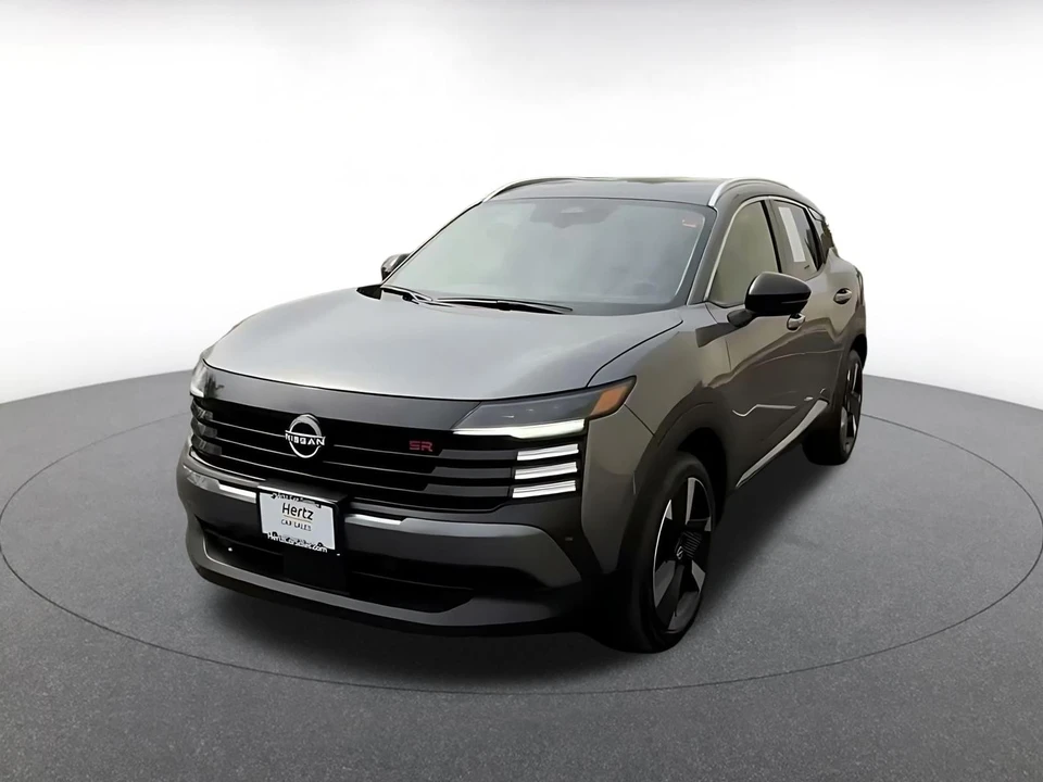 2026 Nissan Kicks - Image 9 of 31
