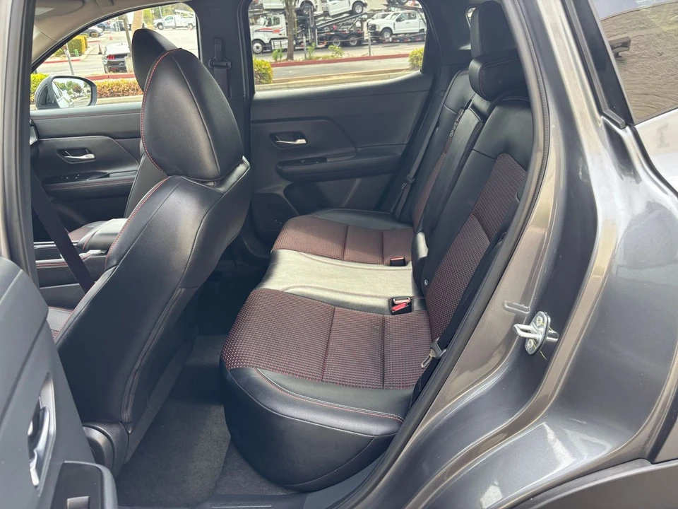 2026 Nissan Kicks - Image 26 of 31