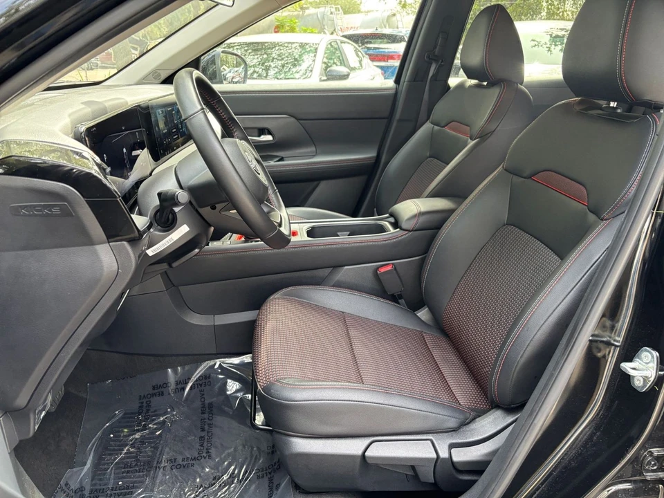 2026 Nissan Kicks - Image 27 of 31