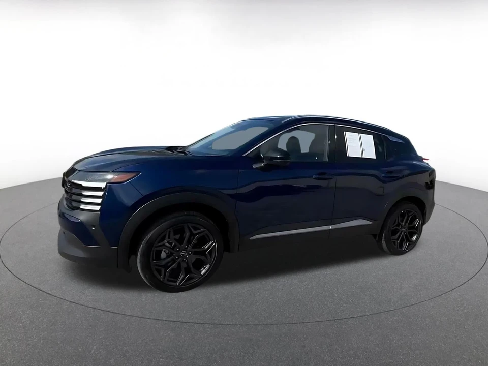 2026 Nissan Kicks - Image 8 of 31
