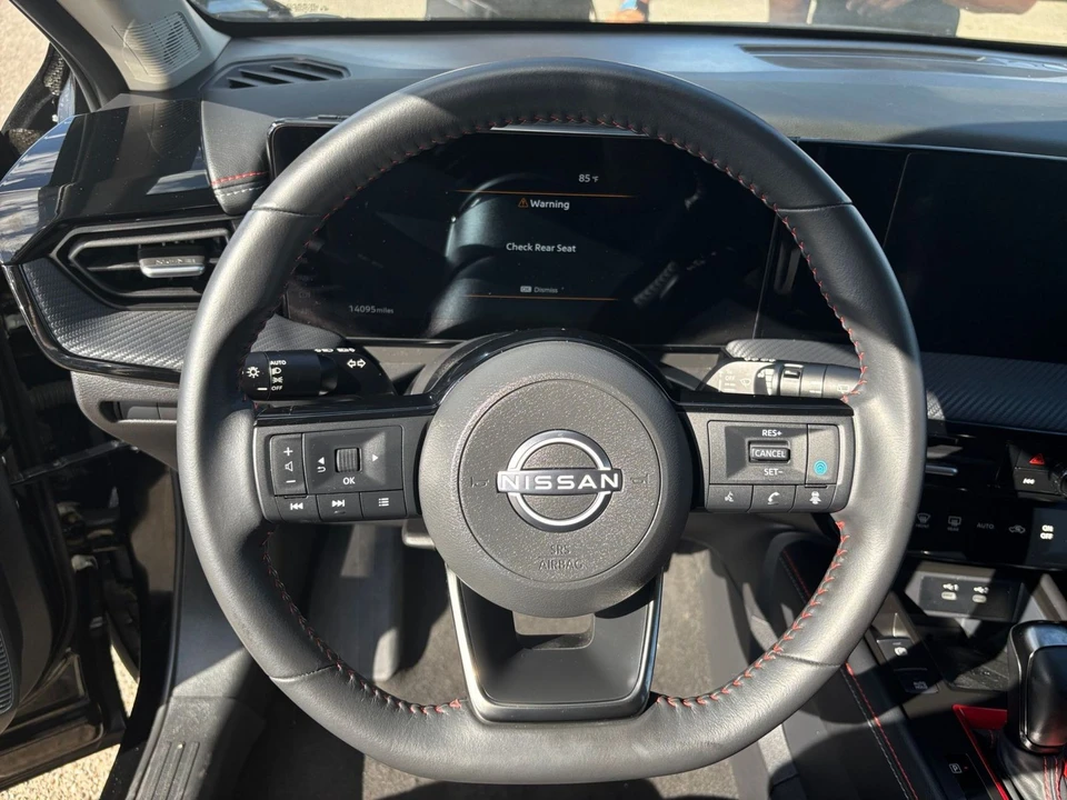 2026 Nissan Kicks - Image 30 of 31