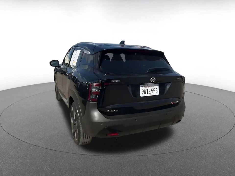 2026 Nissan Kicks - Image 12 of 31