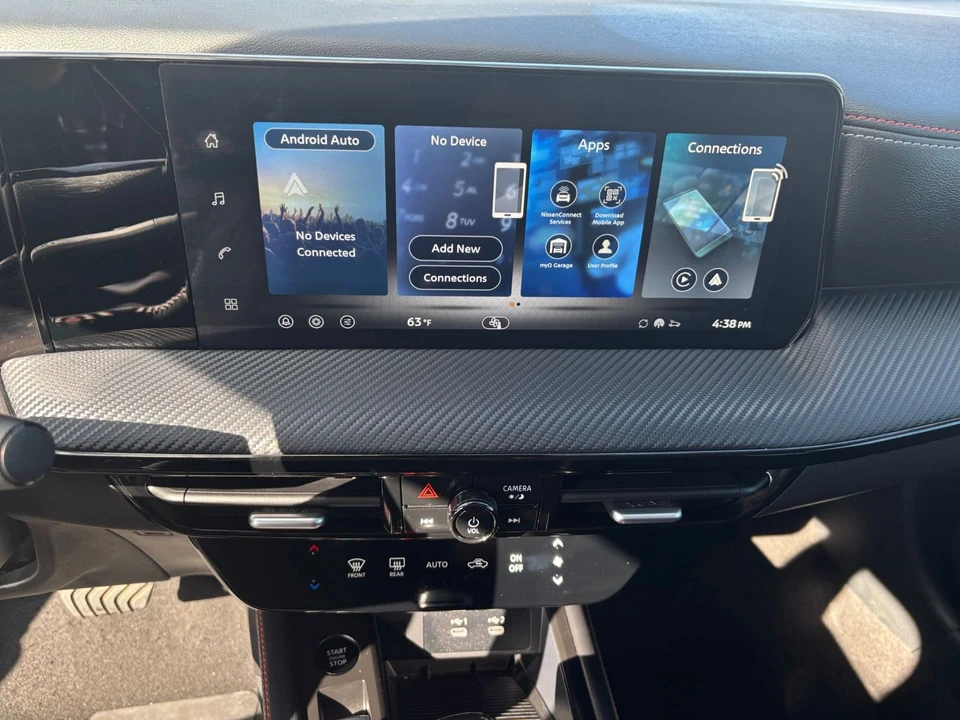 2026 Nissan Kicks - Image 21 of 31