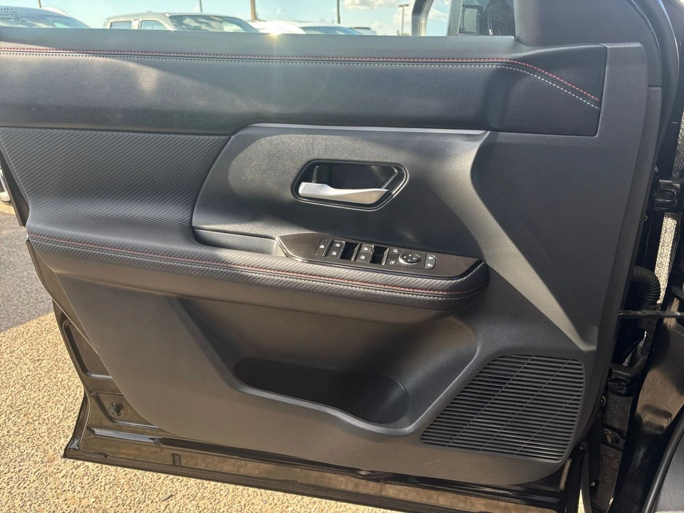 2026 Nissan Kicks - Image 20 of 31