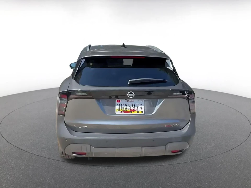 2026 Nissan Kicks - Image 12 of 31