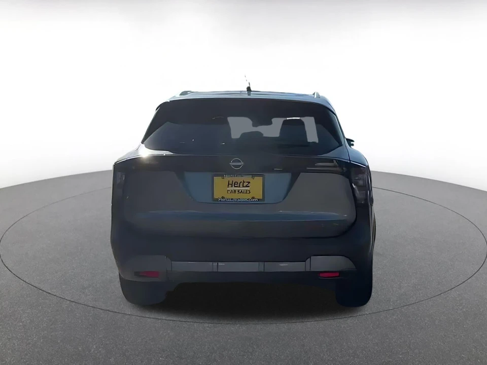 2026 Nissan Kicks - Image 14 of 31