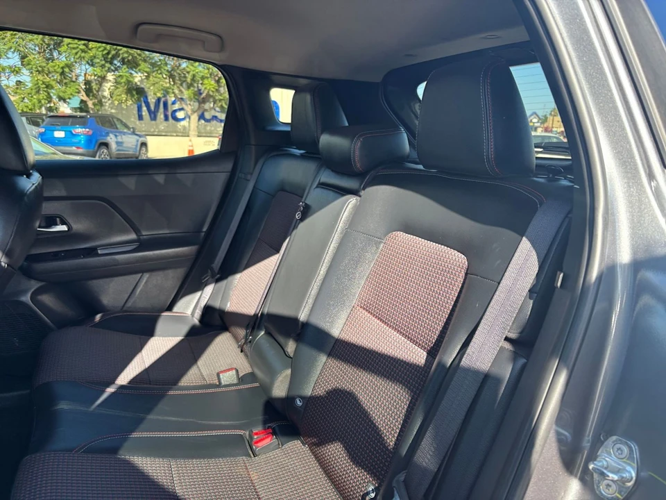 2026 Nissan Kicks - Image 28 of 31
