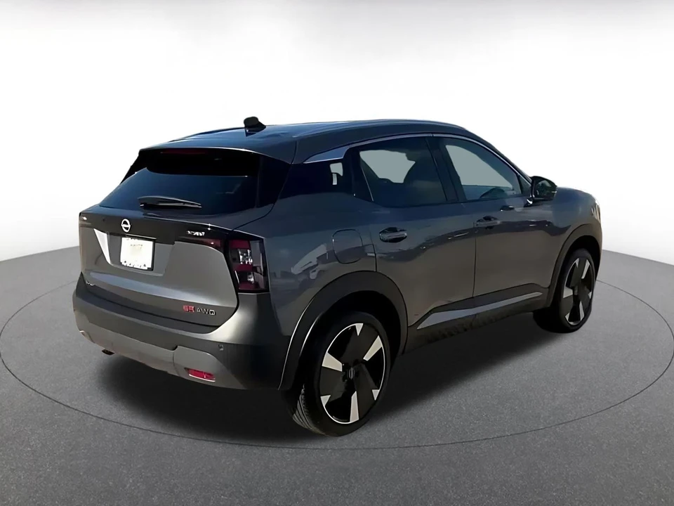 2026 Nissan Kicks - Image 15 of 31