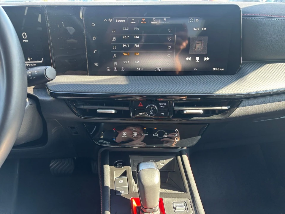 2026 Nissan Kicks - Image 18 of 31