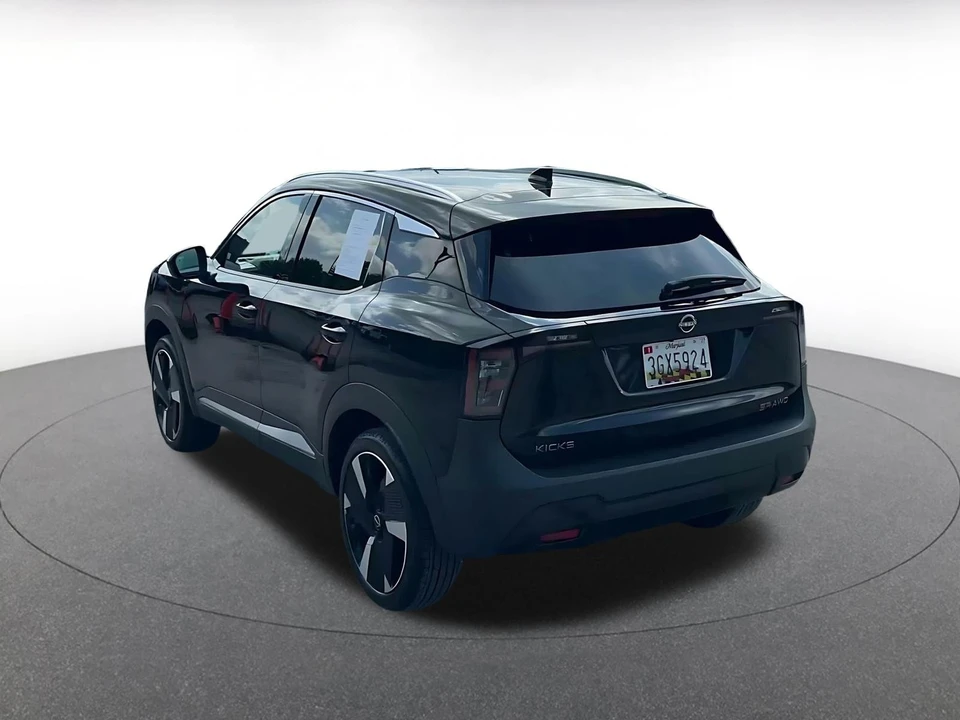 2026 Nissan Kicks - Image 12 of 31
