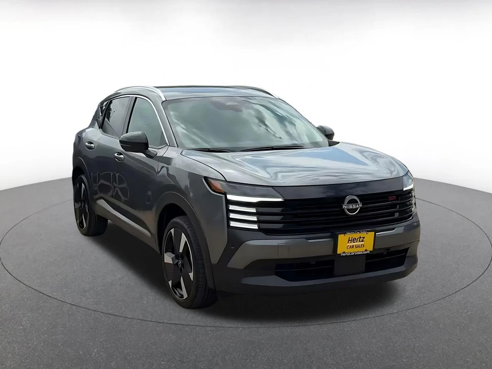 2026 Nissan Kicks - Image 3 of 31