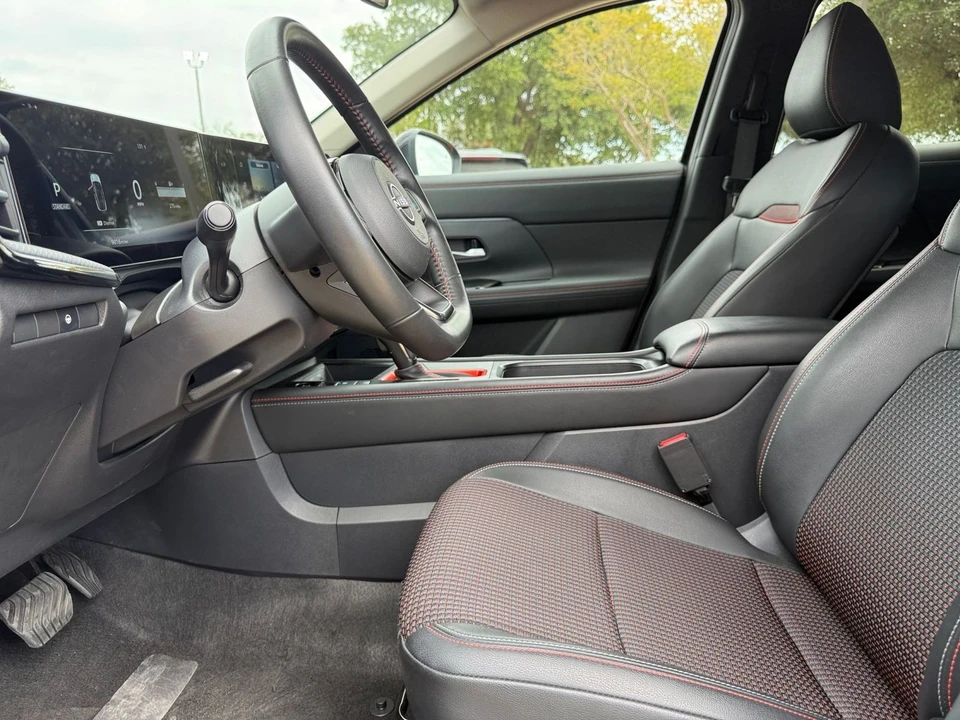 2026 Nissan Kicks - Image 29 of 31
