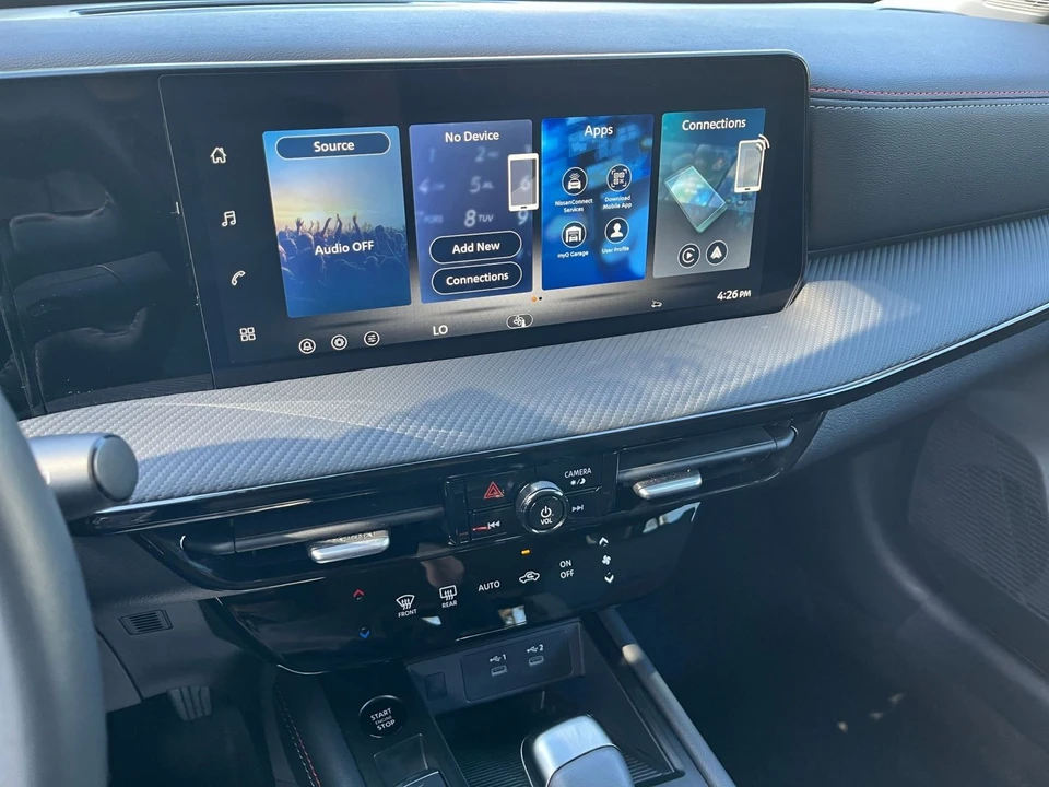 2026 Nissan Kicks - Image 18 of 31
