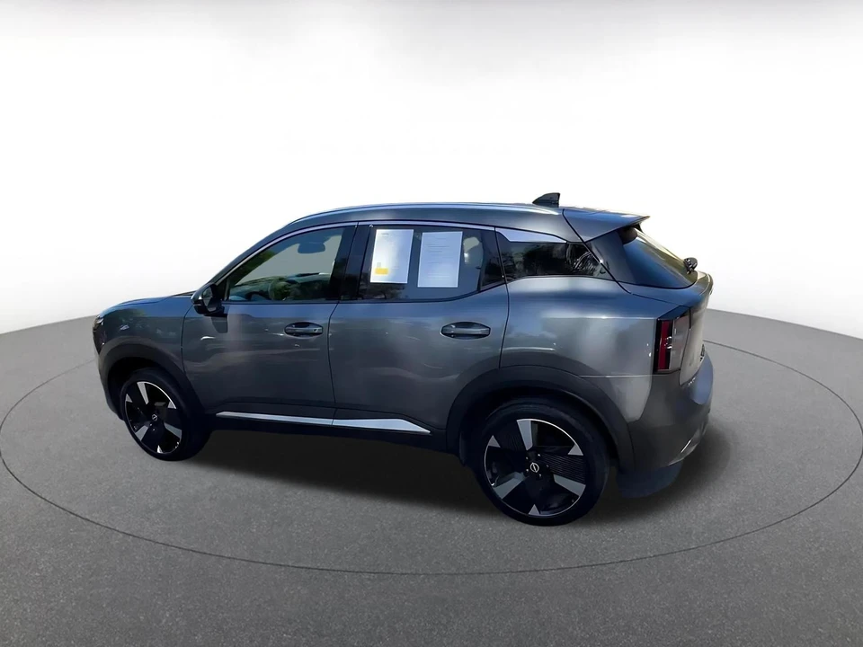 2026 Nissan Kicks - Image 11 of 31