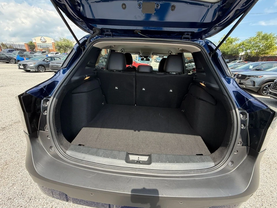 2026 Nissan Kicks - Image 31 of 31