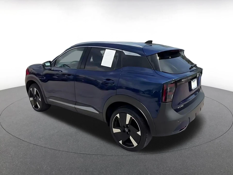 2026 Nissan Kicks - Image 11 of 31