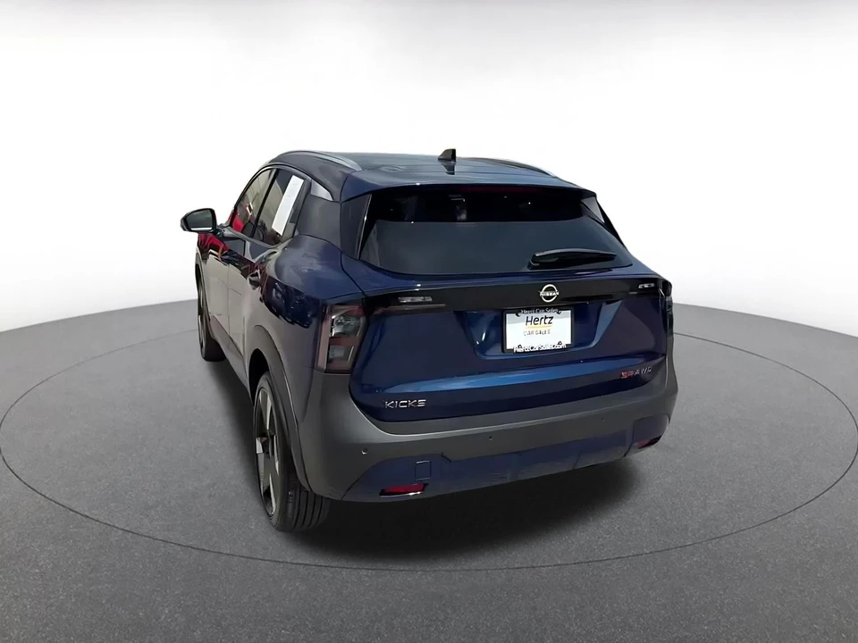 2026 Nissan Kicks - Image 12 of 31