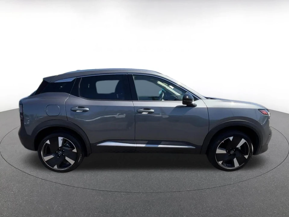 2026 Nissan Kicks - Image 17 of 31