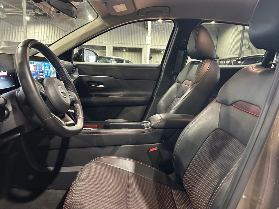 2026 Nissan Kicks - Image 23 of 31