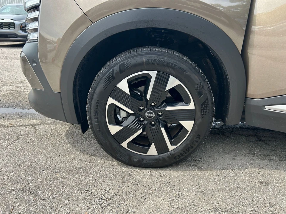 2026 Nissan Kicks - Image 26 of 31