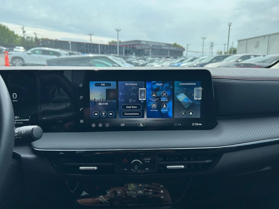 2026 Nissan Kicks - Image 18 of 31