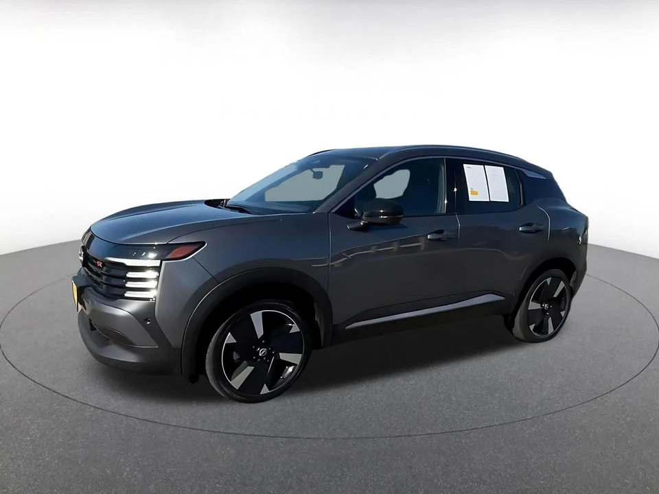 2026 Nissan Kicks - Image 8 of 31