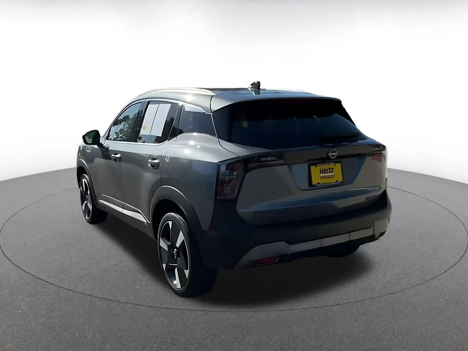 2026 Nissan Kicks - Image 12 of 31