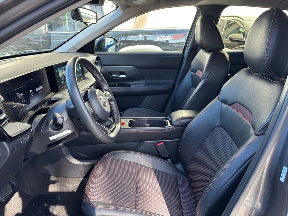 2026 Nissan Kicks - Image 27 of 31