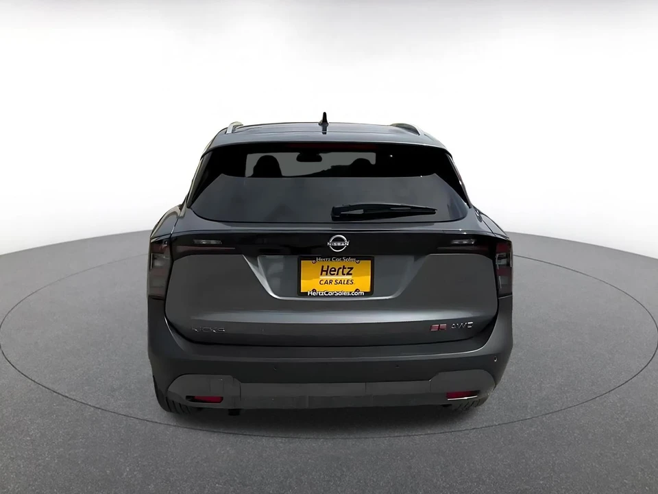 2026 Nissan Kicks - Image 14 of 31