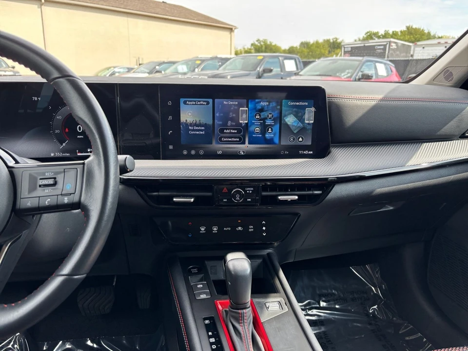 2026 Nissan Kicks - Image 22 of 31
