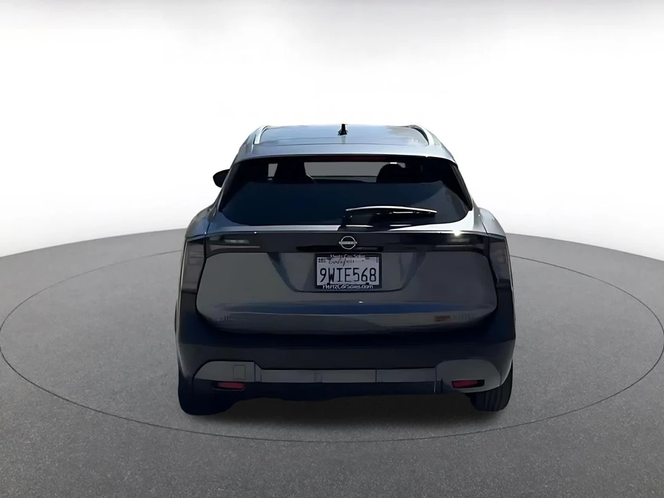 2026 Nissan Kicks - Image 14 of 31