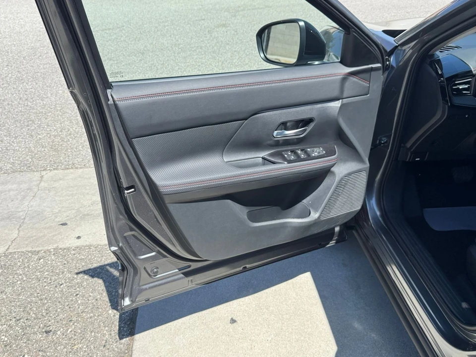 2026 Nissan Kicks - Image 20 of 31